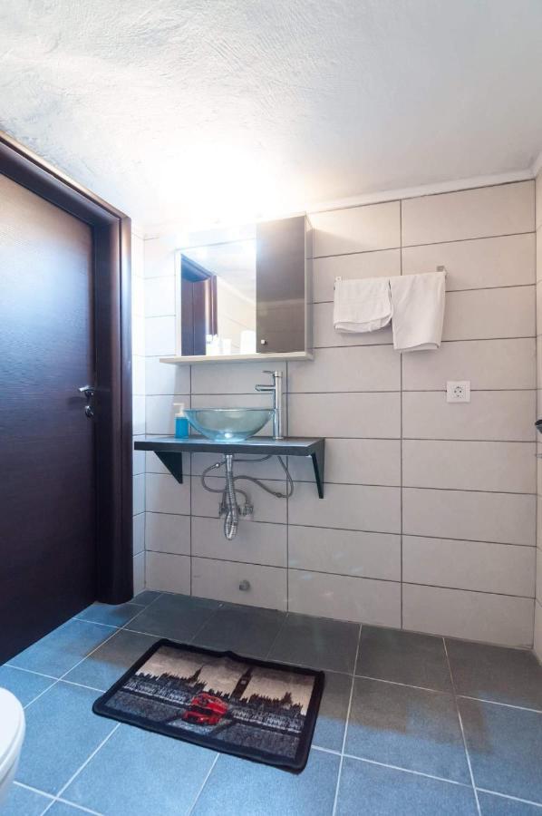 Villavictoria Marias View Pool Apartment Peraia  Ngoại thất bức ảnh